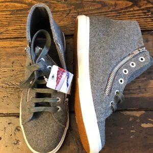 NWT Superga Fantasia grey shoes